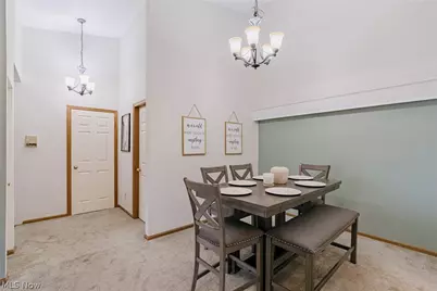 2889 Charing Cross Road NW, Canton, OH 44708 - Photo 7