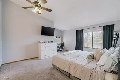 2889 Charing Cross Road NW, Canton, OH 44708 - Photo 13