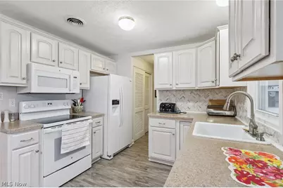 6168 Thistlewood Drive, Mentor, OH 44060 - Photo 15