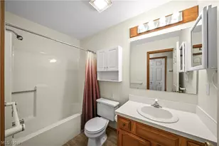 1807 Sandalwood Dr, Avon, OH 44011 - Photo 11