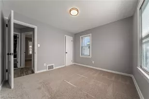 15705 Throckley Ave, Loveland, OH 44128 - Photo 13