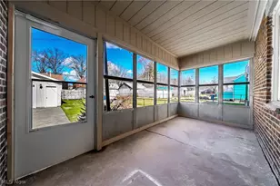 15705 Throckley Ave, Loveland, OH 44128 - Photo 35