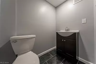 15705 Throckley Avenue, Loveland, OH 44128 - Photo 31