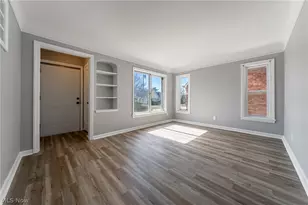 15705 Throckley Ave, Loveland, OH 44128 - Photo 7