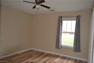 12961 Fountain Ct, Strongsville, OH 44136 - Photo 9