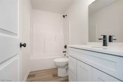 5595 Walnut Street, Mentor on the Lake, OH 44060 - Photo 25