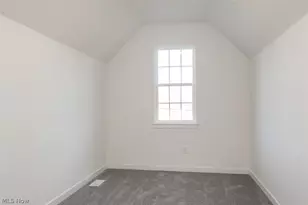 5595 Walnut St, Mentor on the Lake, OH 44060 - Photo 19