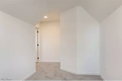 5595 Walnut Street, Mentor on the Lake, OH 44060 - Photo 21
