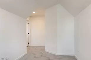 5595 Walnut St, Mentor on the Lake, OH 44060 - Photo 21