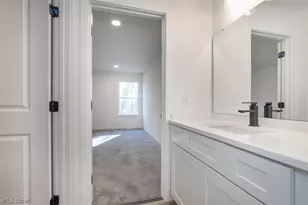 5595 Walnut St, Mentor on the Lake, OH 44060 - Photo 29