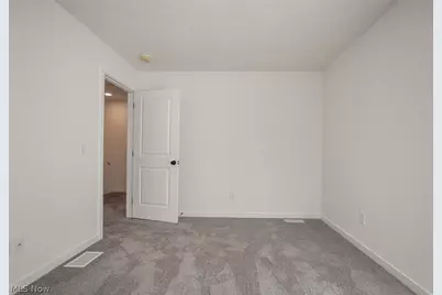 5595 Walnut Street, Mentor on the Lake, OH 44060 - Photo 25