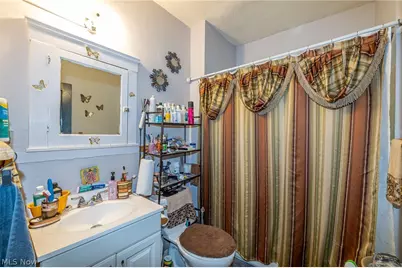 13609 Eaglesmere Avenue, Loveland, OH 44110 - Photo 15
