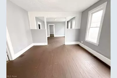 3206 W 50th Street, Loveland, OH 44102 - Photo 9