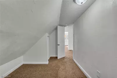 12905 Watterson Avenue, Loveland, OH 44105 - Photo 23