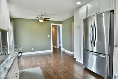 9812 Deltona Drive, New Middletown, OH 44442 - Photo 19