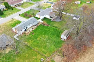 9812 Deltona Dr, New Middletown, OH 44442 - Photo 7