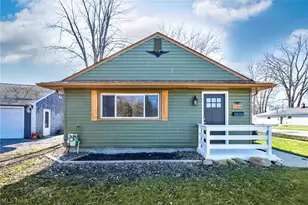 9268 Jordan Dr, Mentor, OH 44060 - Photo 3