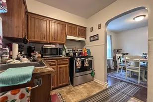 869 Frederick St, Niles, OH 44446 - Photo 7