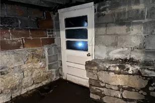 984 W Main St, Sugarcreek, OH 44681 - Photo 23