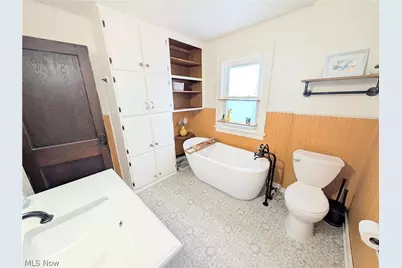 2002 Kirk Court NW, Canton, OH 44709 - Photo 11