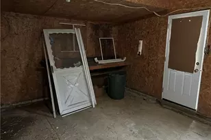 403 Park St, Willard, OH 44890 - Photo 9