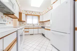 4 Chelsea Ct, Beachwood, OH 44122 - Photo 15