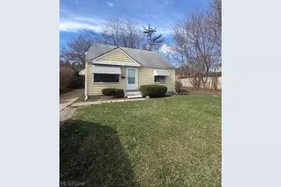 417 9th Street, Struthers, OH 44471 - Photo 1