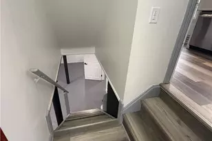 19910 Mountville Dr, Maple Heights, OH 44137 - Photo 25