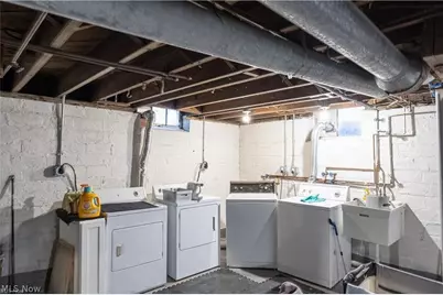 18520 Winslow Road, Huber Heights, OH 44122 - Photo 39