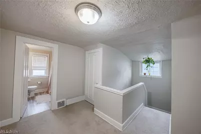 18520 Winslow Road, Huber Heights, OH 44122 - Photo 17