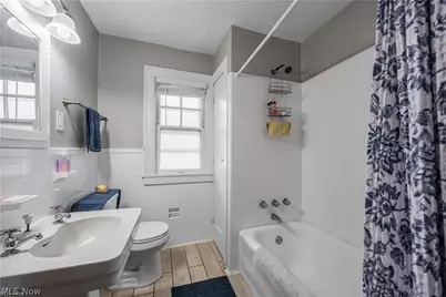 18520 Winslow Road, Huber Heights, OH 44122 - Photo 15