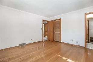 10725 York Rd, North Royalton, OH 44133 - Photo 17