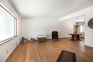 10725 York Rd, North Royalton, OH 44133 - Photo 9