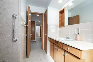 10725 York Rd, North Royalton, OH 44133 - Photo 15