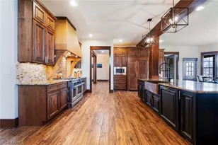 1130 Fox Den Trail, Canfield, OH 44406 - Photo 3