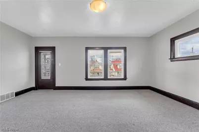 9002 Rosewood Avenue #2/UP, Loveland, OH 44105 - Photo 3