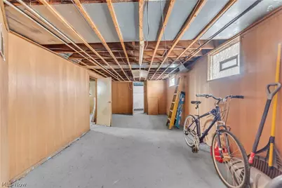 9002 Rosewood Avenue #2/UP, Loveland, OH 44105 - Photo 23