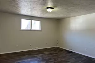 209 Maryland St, Tiltonsville, OH 43963 - Photo 5