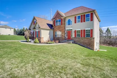 7533 Maplewood Drive, Glenwillow, OH 44139 - Photo 1