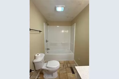 2375 Elizabeth Pike, Mineral Wells, WV 26150 - Photo 27