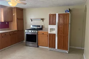2375 Elizabeth Pike, Mineral Wells, WV 26150 - Photo 13