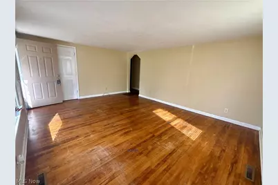 2375 Elizabeth Pike, Mineral Wells, WV 26150 - Photo 9