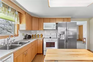 1697 Mt Eaton Rd N, Dalton, OH 44618 - Photo 25