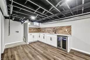 24150 S Woodland Rd, Huber Heights, OH 44122 - Photo 45