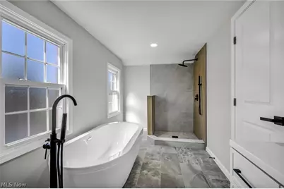 24150 S Woodland Road, Huber Heights, OH 44122 - Photo 35