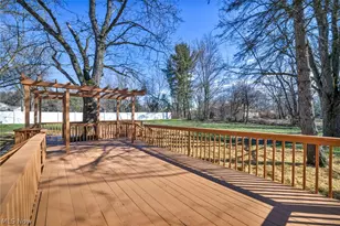 24150 S Woodland Rd, Huber Heights, OH 44122 - Photo 47