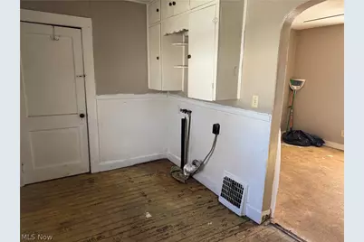 318 Miller Rear Street, Ashland, OH 44805 - Photo 7