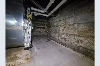 217 S High Street, Freeport, OH 43973 - Photo 15