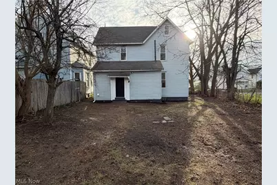 1529 Stark Avenue SW, Canton, OH 44706 - Photo 3