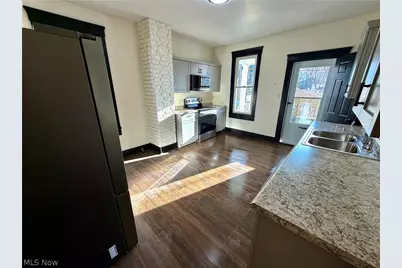 1529 Stark Avenue SW, Canton, OH 44706 - Photo 5
